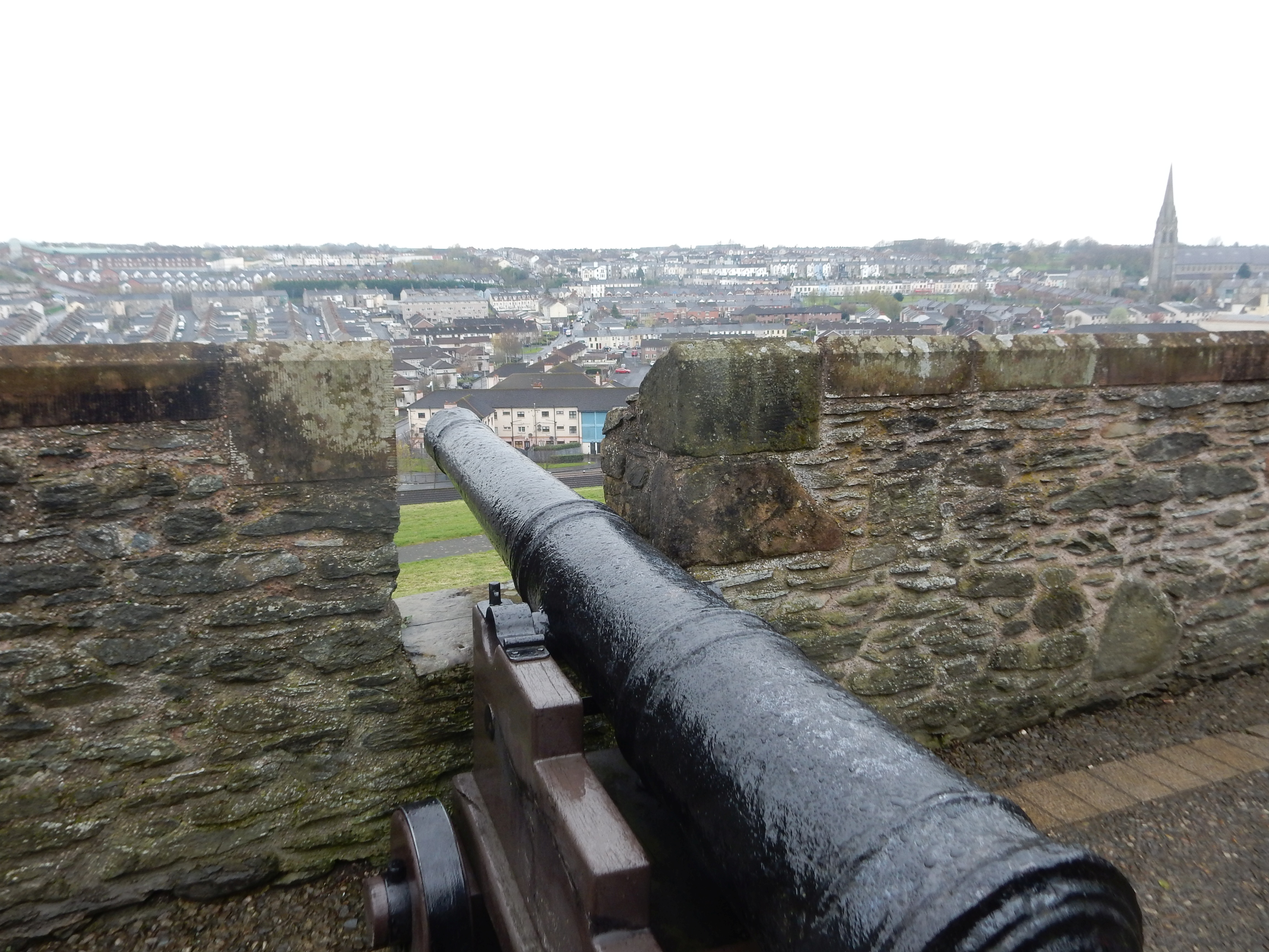 The ancient walls of Derry